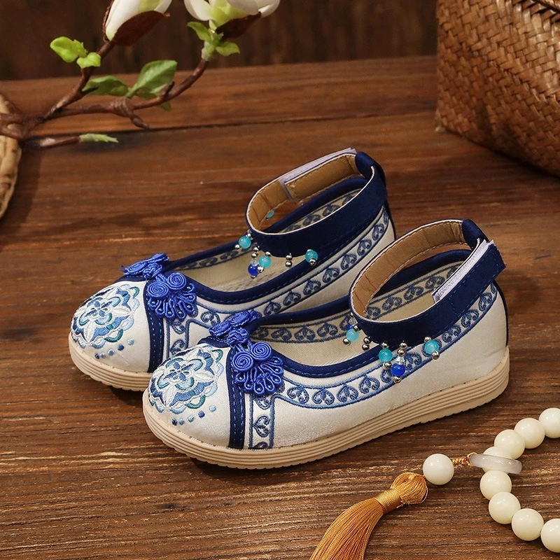 Chinese Style Children Hanfu Shoes for Girls Traditional Princess Embroidered Cloth Shoes Fashion Beading Kids Performance Shoes