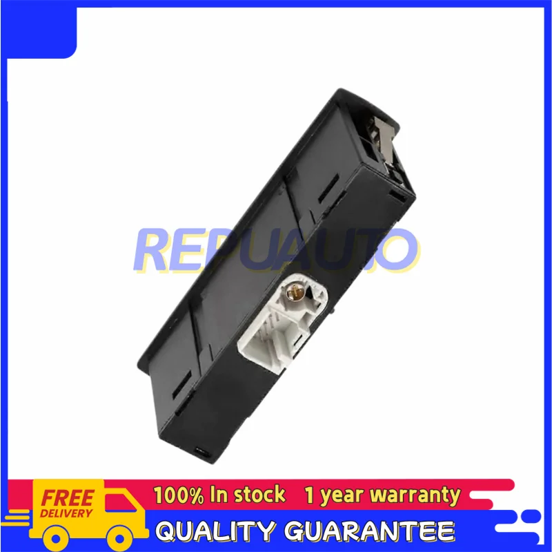 Usb Plug SD Card Reader Multimedia Box for Mercedes-Benz CLS A CLASS GLA CLA GLE A1728202100 A1728202200 A172 820 21 00
