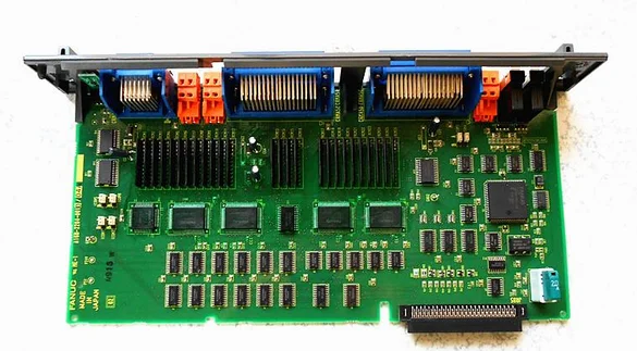 

A16B-2204-0010 A16B-2204-0010 Для печатной платы FANUC