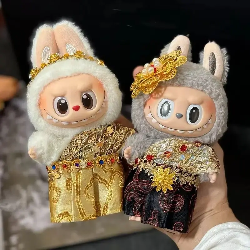 

17cm Handmade Labubu Thai Baby Clothes The Monster Macaron Have a Seat Vinyl Pendant Handmade Cute Thai Clothes for Labubu