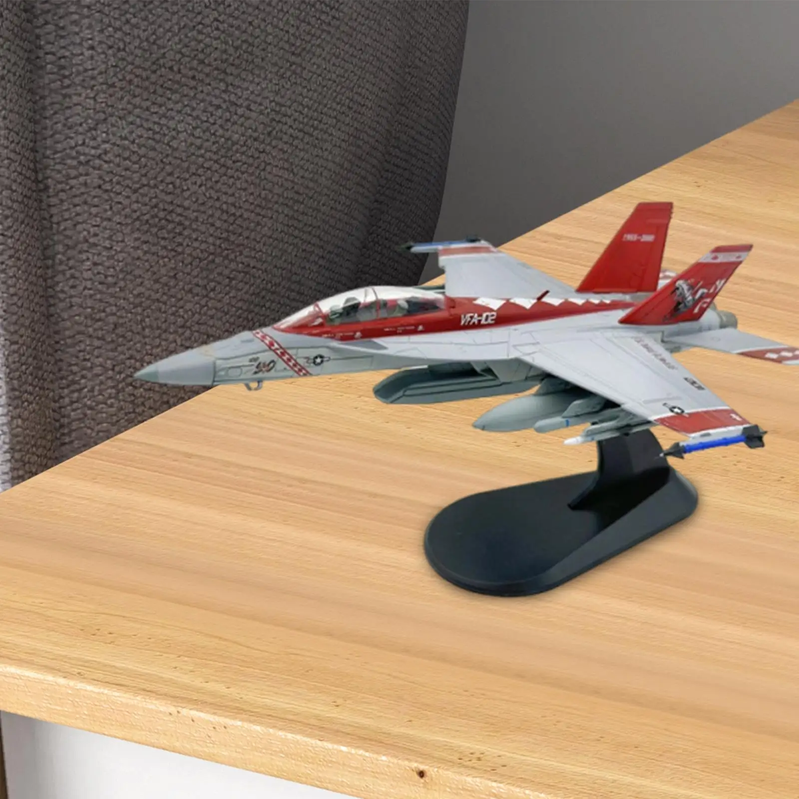 

1/100 F18 Fighter Model Tabletop Decor Ornament for Bookshelf Office Home