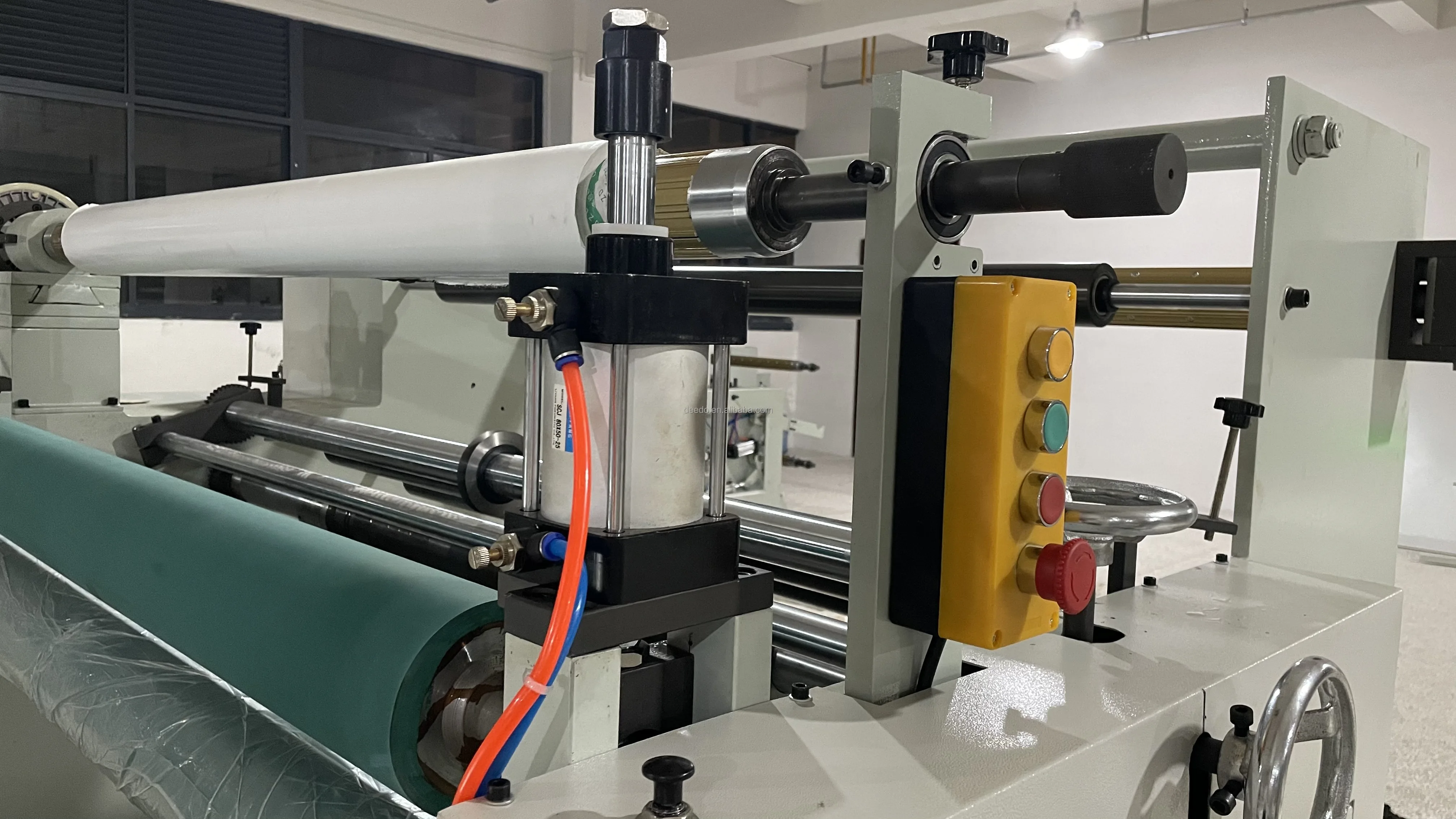 آلة إعادة لف قطع الألياف الزجاجية الصغيرة ذات الإنتاجية العالية الأوتوماتيكية بالكامل #2