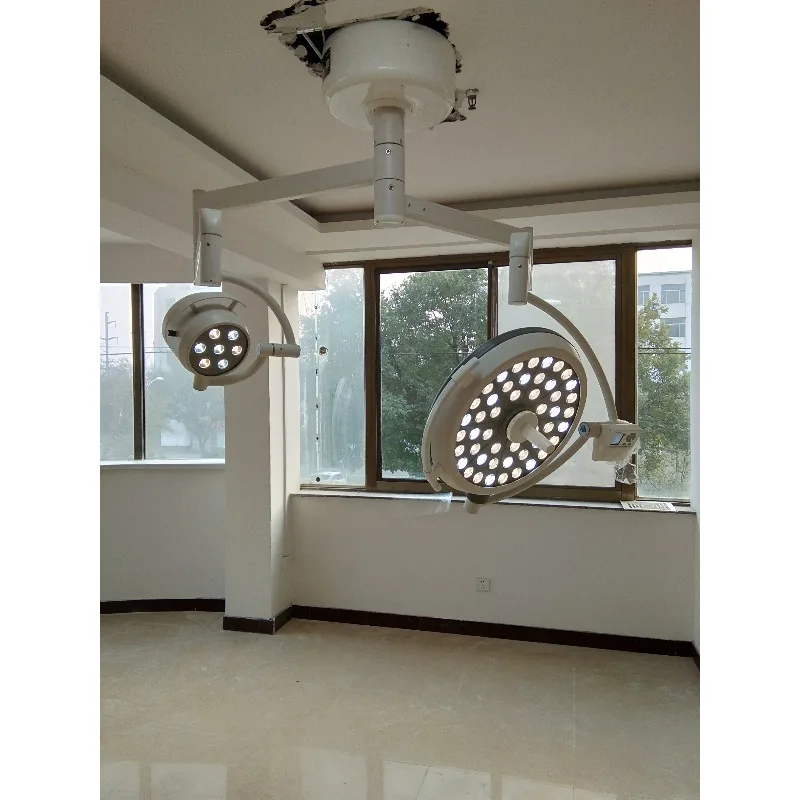 Uniform Light Distribution 700+500 Dual Dome Shadowless LED Surgical Operating Lamp