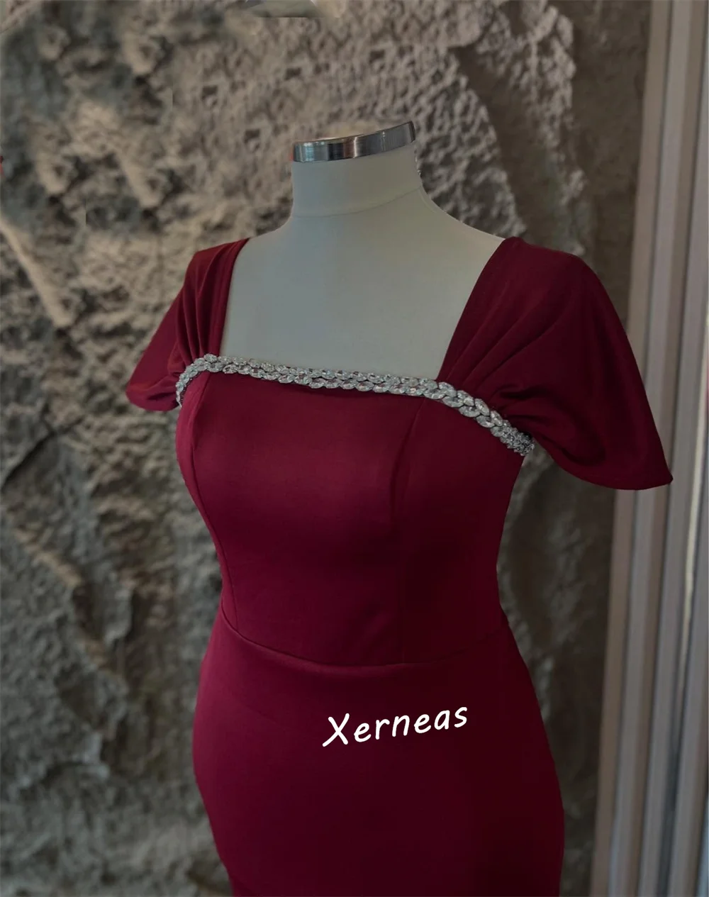 Charmeuse personalizado strass pescoço quadrado vestidos midi retos sob medida ocasião clássico requintado vestido de festa à noite