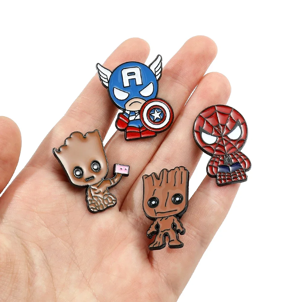 6 Pcs Creative Spider Man Brooch Set Handsome Robert Bruce Banner Hulk Enamel Pins Backpacks Clothing Jewelry Metal Badges Festi