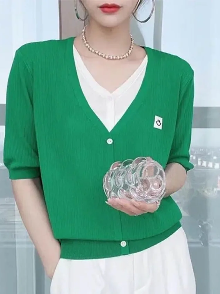 

Новая модная женская футболка из ледяного шелка с V-образным вырезом, свободного кроя, с эффектом стройности, весна-лето...