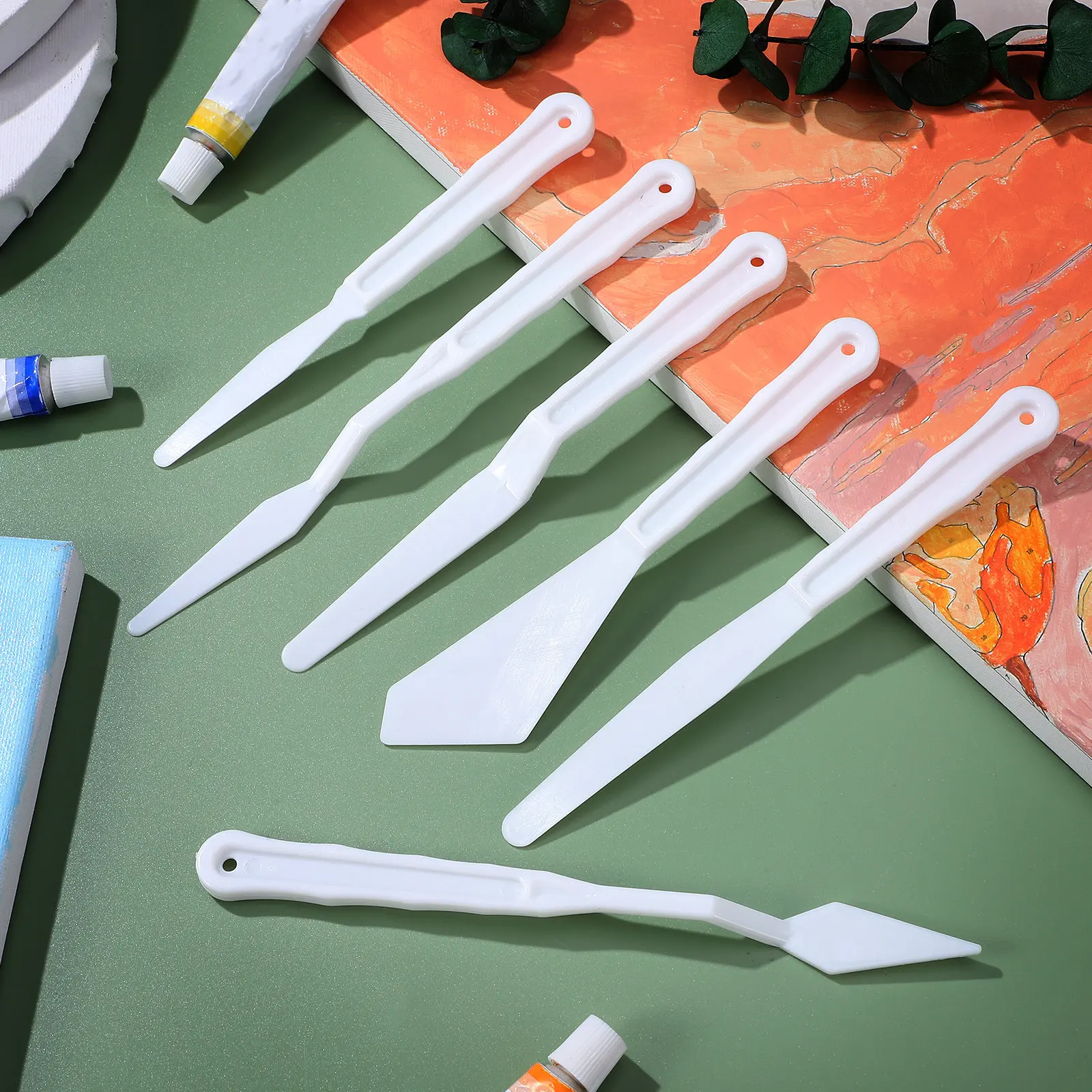 1Set Plastic Painting Spatulas with Assorted Shapes Lightweight Handles for Precise Color Mixing Spreading Oil Painting Artist