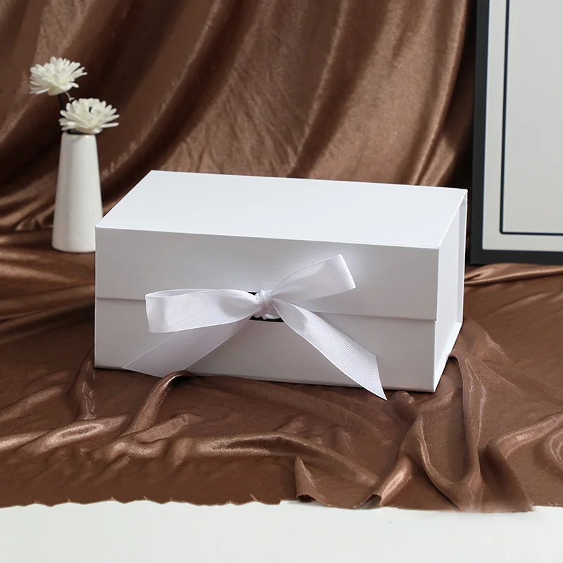 1 Pcs Free Custom Logo Wedding Gifts Paper Ribbon Box Package Birthday Party Favor Paper Cardboard Box Women Wig Box Scarf Box