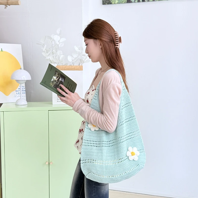 3D-Blumen-Hohlstrick-Umhängetasche, Koreanische Damen-Handtasche in Süßer, Niedlicher Einfarbiger Ausführung, für Pendeln und Freizeitreisen – Detail 12