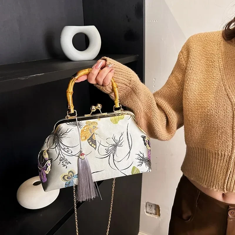 女性のためのヴィンテージクロスボディバッグ,バタフライ,フラワー,ロック,シェル,クリップ,デザイナーチェーン,ショルダーバッグ,トート,パープルタッセルハンドバッグ,ファッション