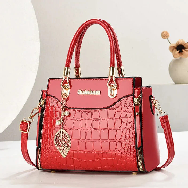 

Designer Bag New Simple Crocodile Pattern Large Capacity For Women, Cross-Border Fashion Handbag, H