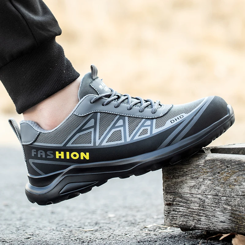 Safety shoes, anti smash and anti stab work shoes, insulated shoes, lightweight and fashionable protective boots