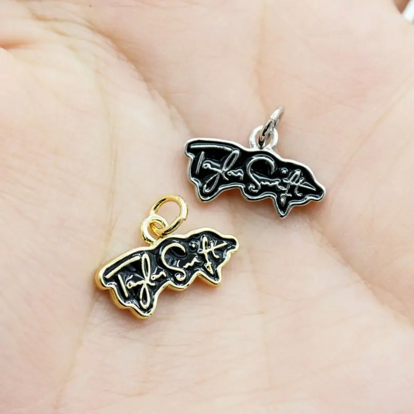 

5pcs Taylor Alphabet Necklace Bracelet Pendants Letter Black Enamel Metal Copper Pendant Plated Wholesale Jewelry Charms