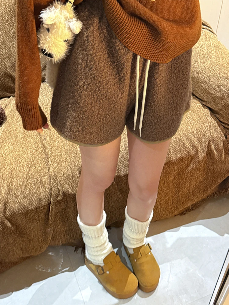 Calções de pele de cordeiro falso feminino cintura alta exterior usar calças quentes, outono inverno quente velo shorts moda coreana