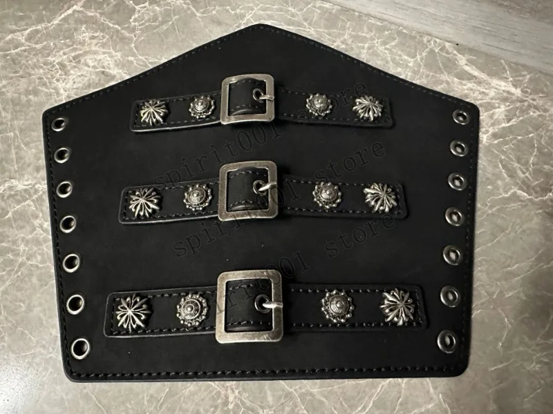 1 pc Men Medieval Cosplay PU Leather Armor Arm Warmer Lace-Up Pirate Knight Gauntlet Wristband Bracer Steampunk Accessory