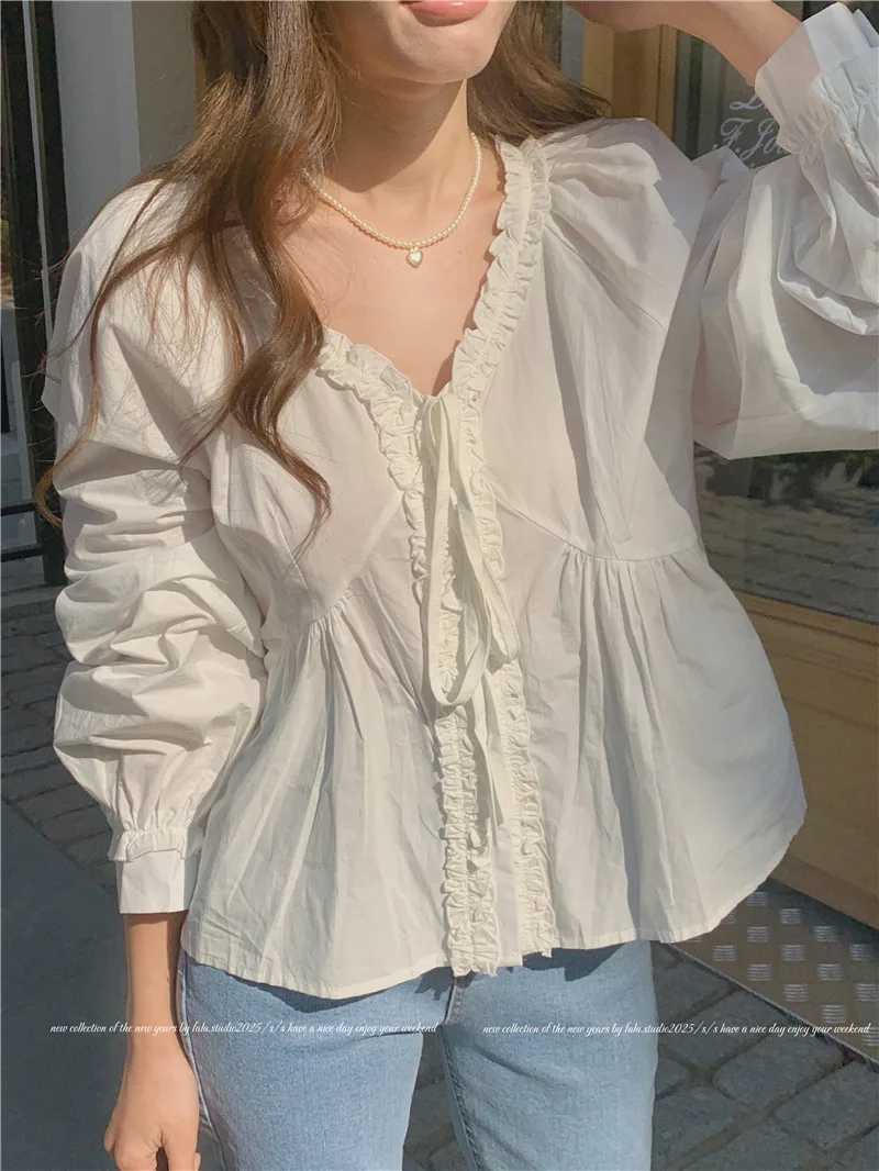 Элегантная белая блузка с рюшами и воротником в корейском стиле, весенний стильный женский топ, облегающий дизайн