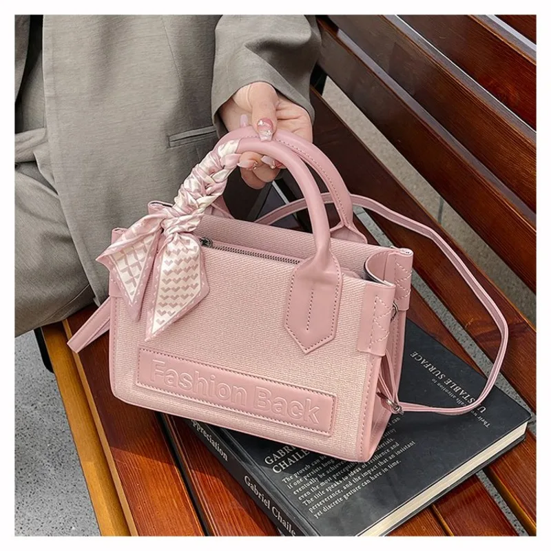 

Female Bag For Students Campus Style Cross Body Bag Underarm Shoulder Casual Bag With Design Sense
