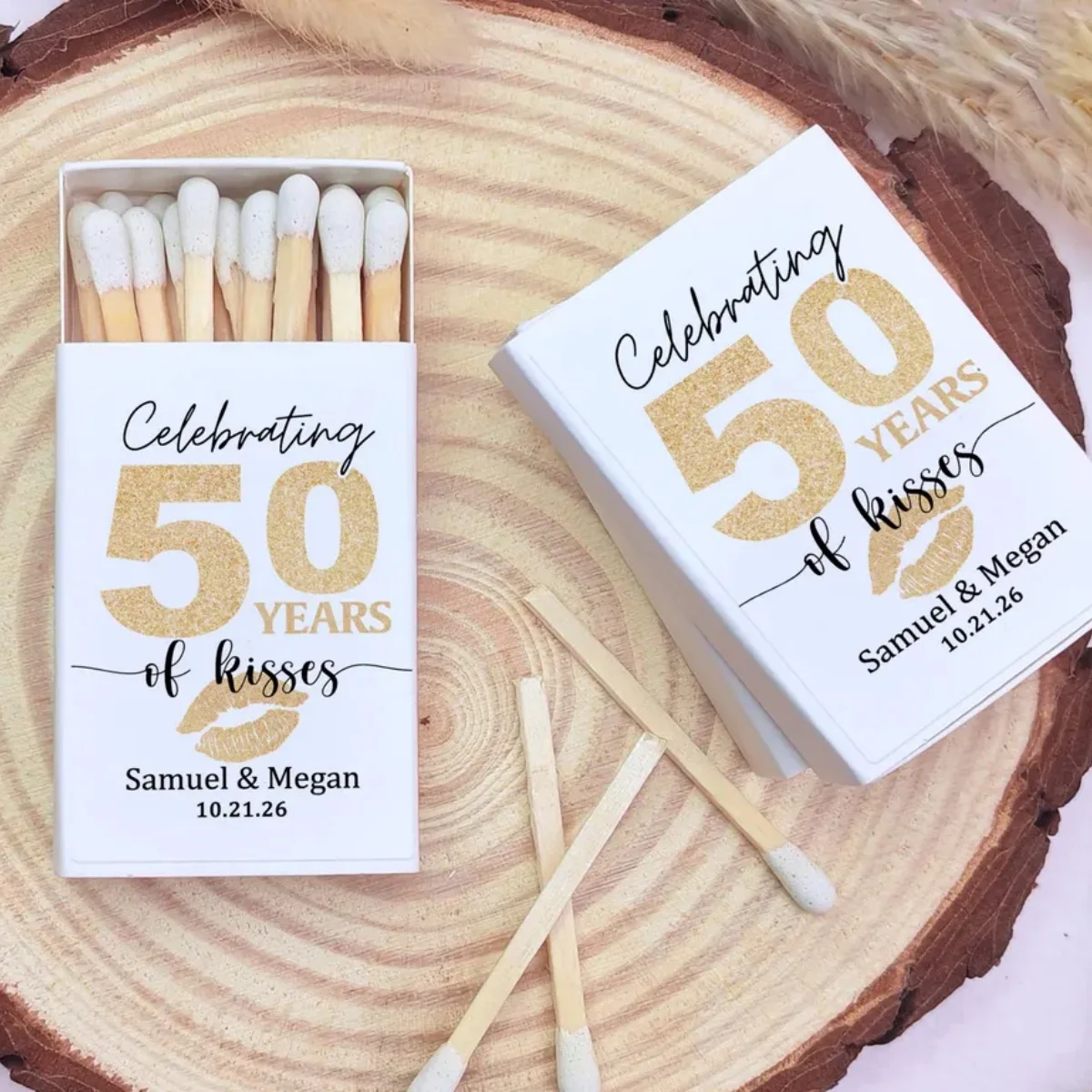 bulk-custom-50th-anniversary-engagement-matchboxes-personalized-wedding-party-favors-gift-for-friends