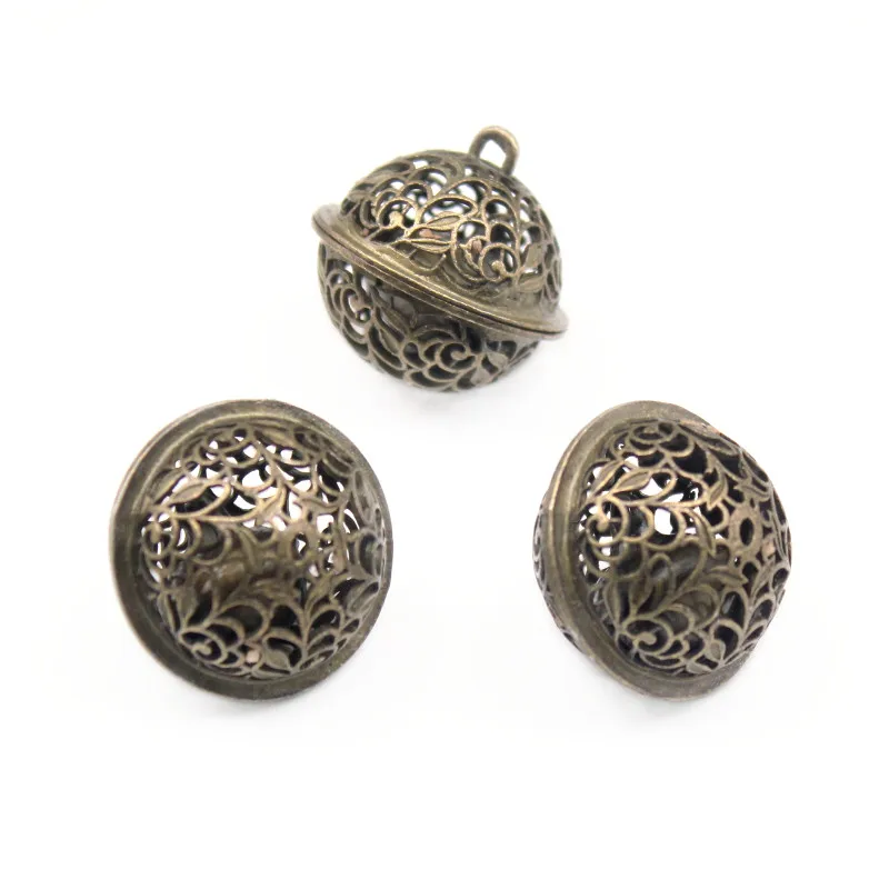 5Pcs Hollow Metal Jingle Bells Christmas Tree Decoration Family Craft Ornaments DIY Handmade Earrings Accessories Material
