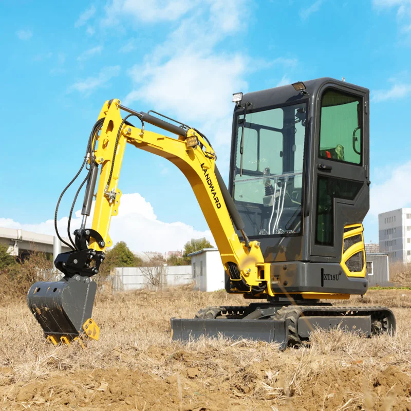 Farm CE EPA Hydraulic Mini Excavator 1.8 Tons Optional Euro 5 Laidong/Kubota Engine Power 27 HP Excavator LANDWARD Customization