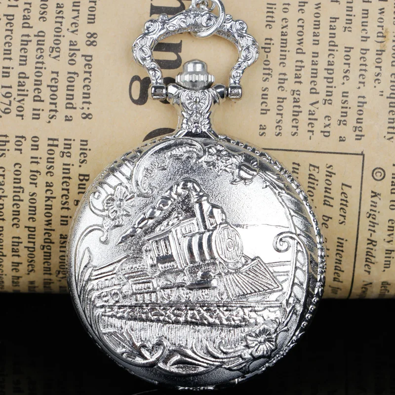 Antique Steam Train Design Pocket Watch with Chain Necklace Vintage Quartz Pendant FOB Chain Watches Jewelry Accessories Gifts