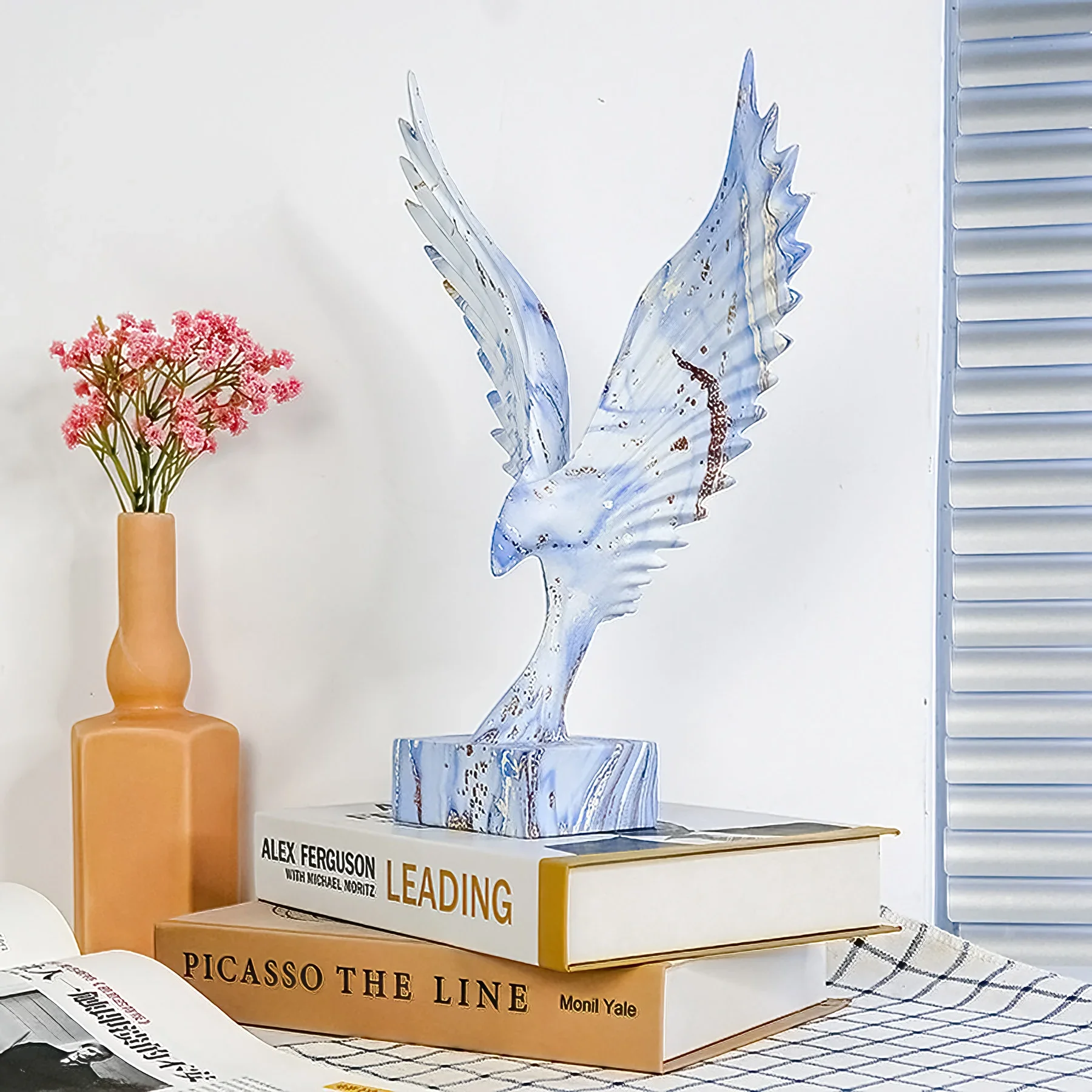 Imagem -04 - Grande Águia Ornamento Falcão Estatueta Estátua Condor Troféu Angel Wing Escultura Decoração Home Modern Acessórios Decorativos