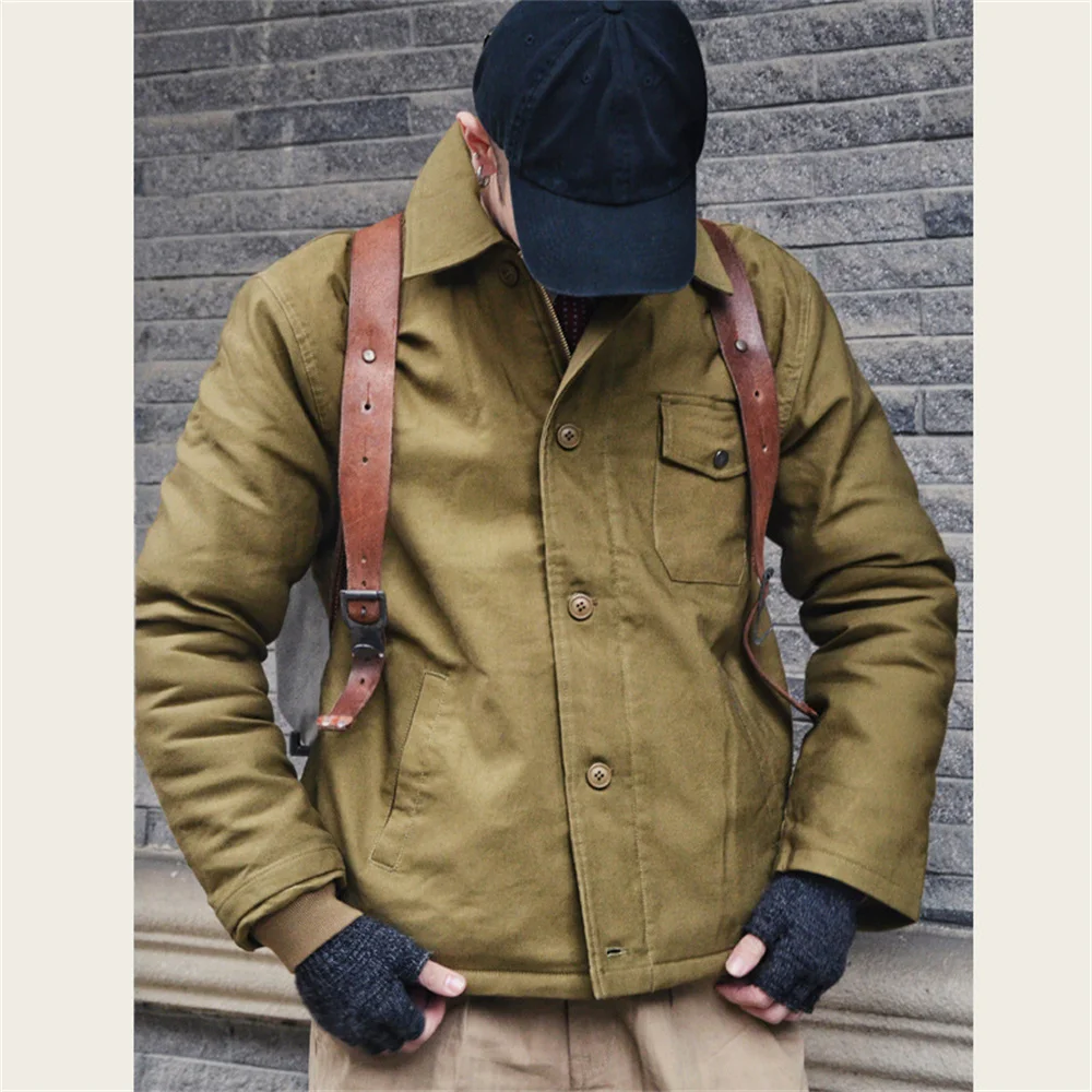 

In winter, cotton-padded jacket men's padded padded cotton coat Amikaji A2 deck long sleeve jacket lapel cashmere coat.