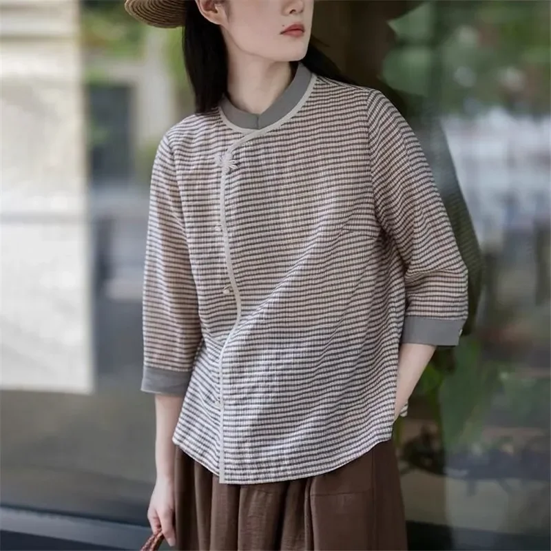 2024 New Summer Chinese Retro Grid Blouse Literary Slanted Button Stand Collar 3/4 Sleeve Women Shirts Breathable Soft Tops