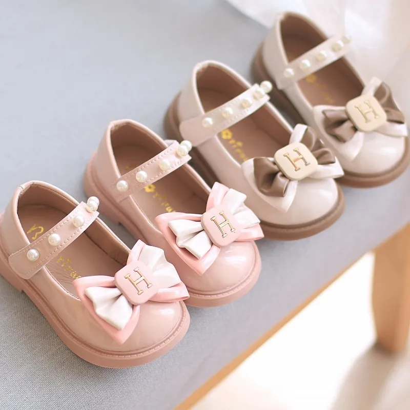 2024 Autumn Baby Girls Princess Shoes Cute Bow Children\'s Leather Shoes Fashion Pearls Kids Birthday Gifts Party Shoes