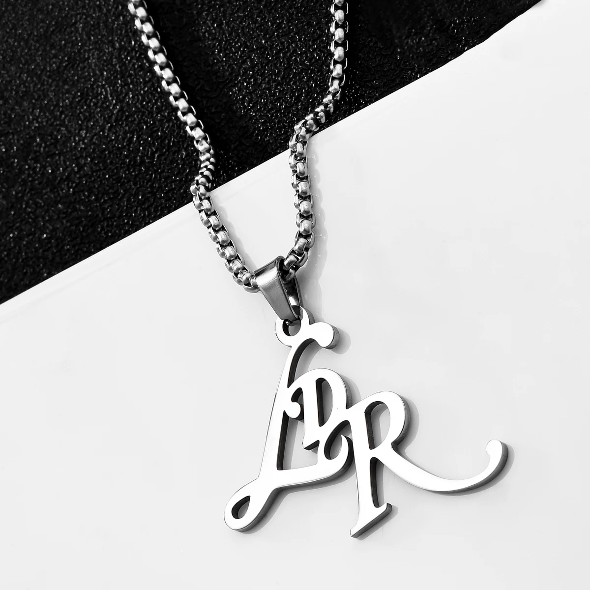 Harong Ldr Lana Sommer Edelstahl Halskette Buchstaben Anhänger trend ige sinnvolle Schmuck Geschenk zubehör für Fan Frauen Männer