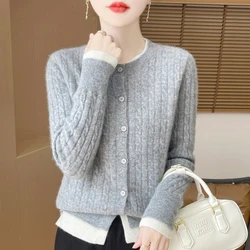 Autumn and winter new 100% merino wool women's round neck color matching fake two cardigan loose twist cashmere sweater knit top