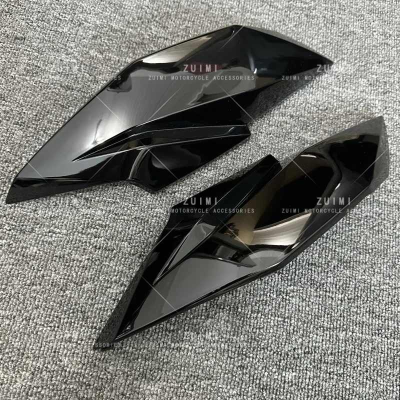 Suitable for 2013-2014-2015-2016-2017 Kawasaki Z250 Z300 bright black front headlight fairing decorative panel shell protection