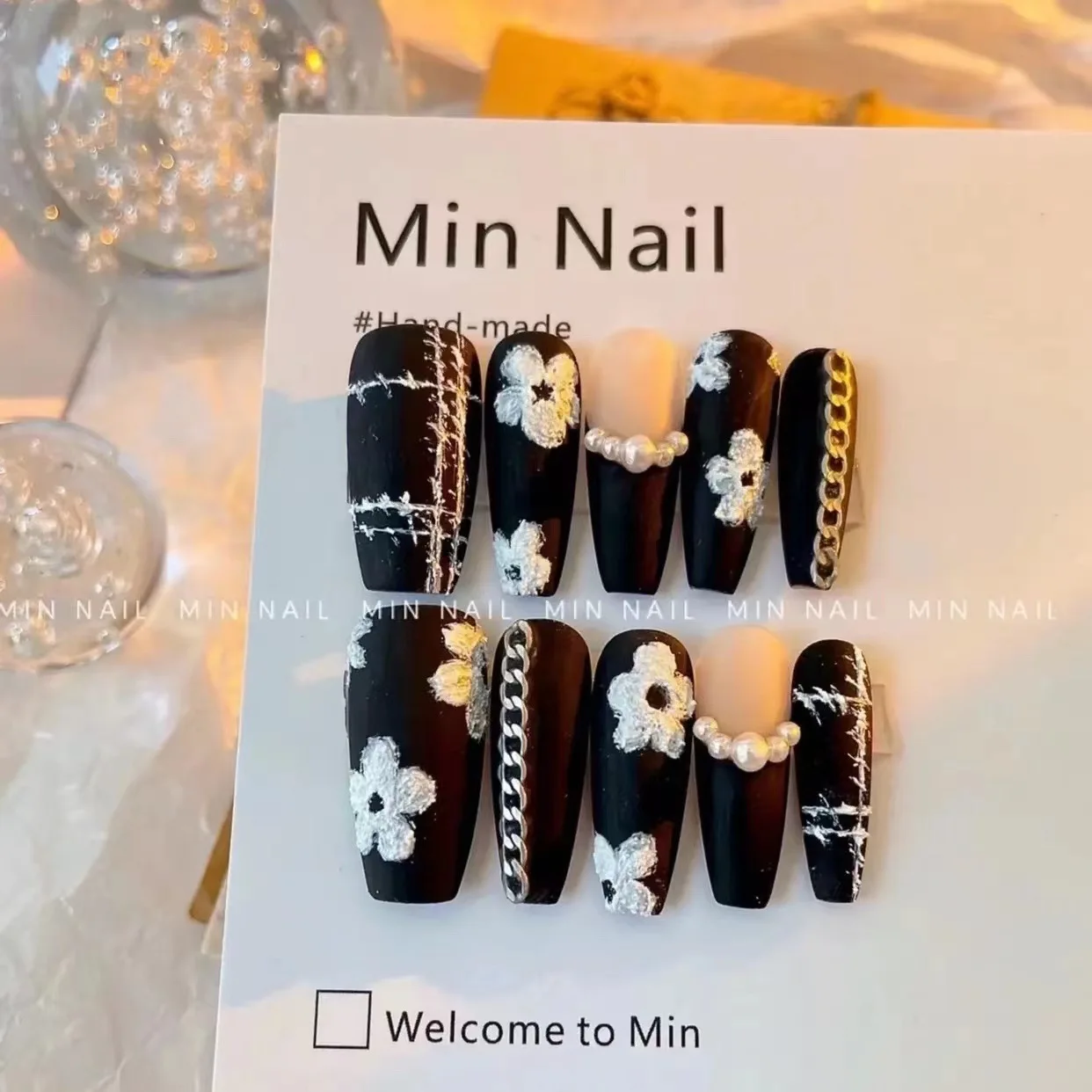 

Handmade Y2k Press on Nails Hepburn Style Black and White Easter Fake Nail with Design Full Cover Short Coffin Acrylic Nail Tips