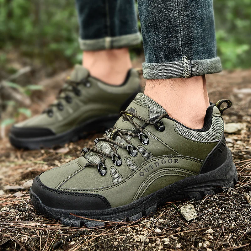 

Large Size Hiking Shoes Men's Outdoor Sports Shoes Leather Low Top Hiking Shoes Soft Non-slip Breathable