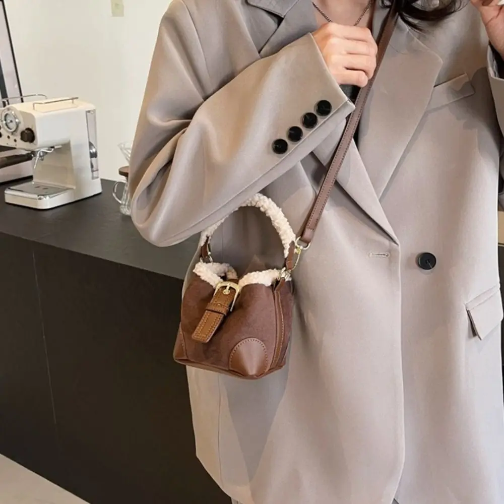 Novo mini sacos femininos versátil lã de cordeiro balde bolsa de ombro crossbody bolsa elegante outono inverno