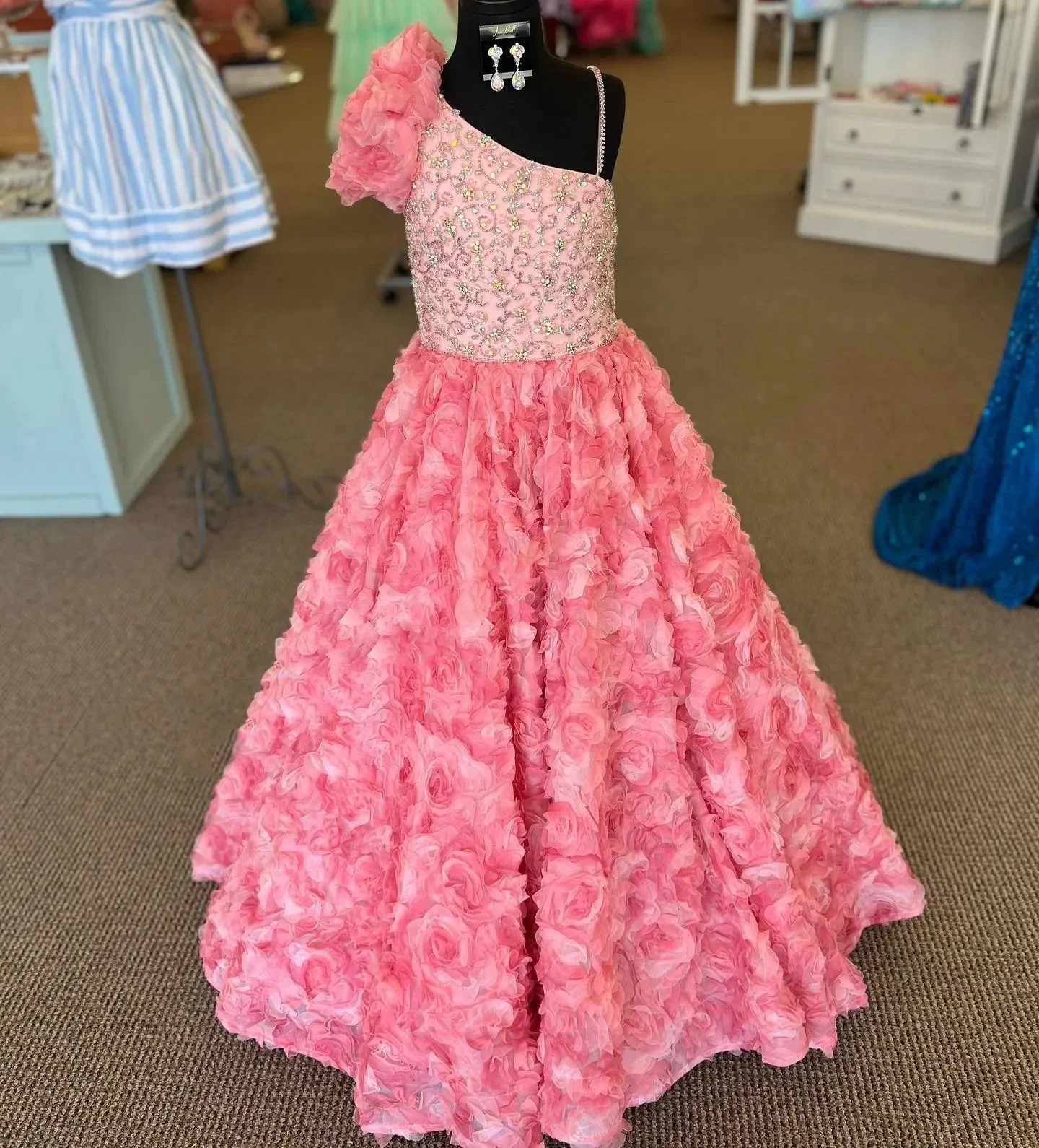 

One Shoulder Flower Girl Dresses Pageant Gown for Wedding Sequins 3D Floral Appliques Birthday Party First Communion Gowns