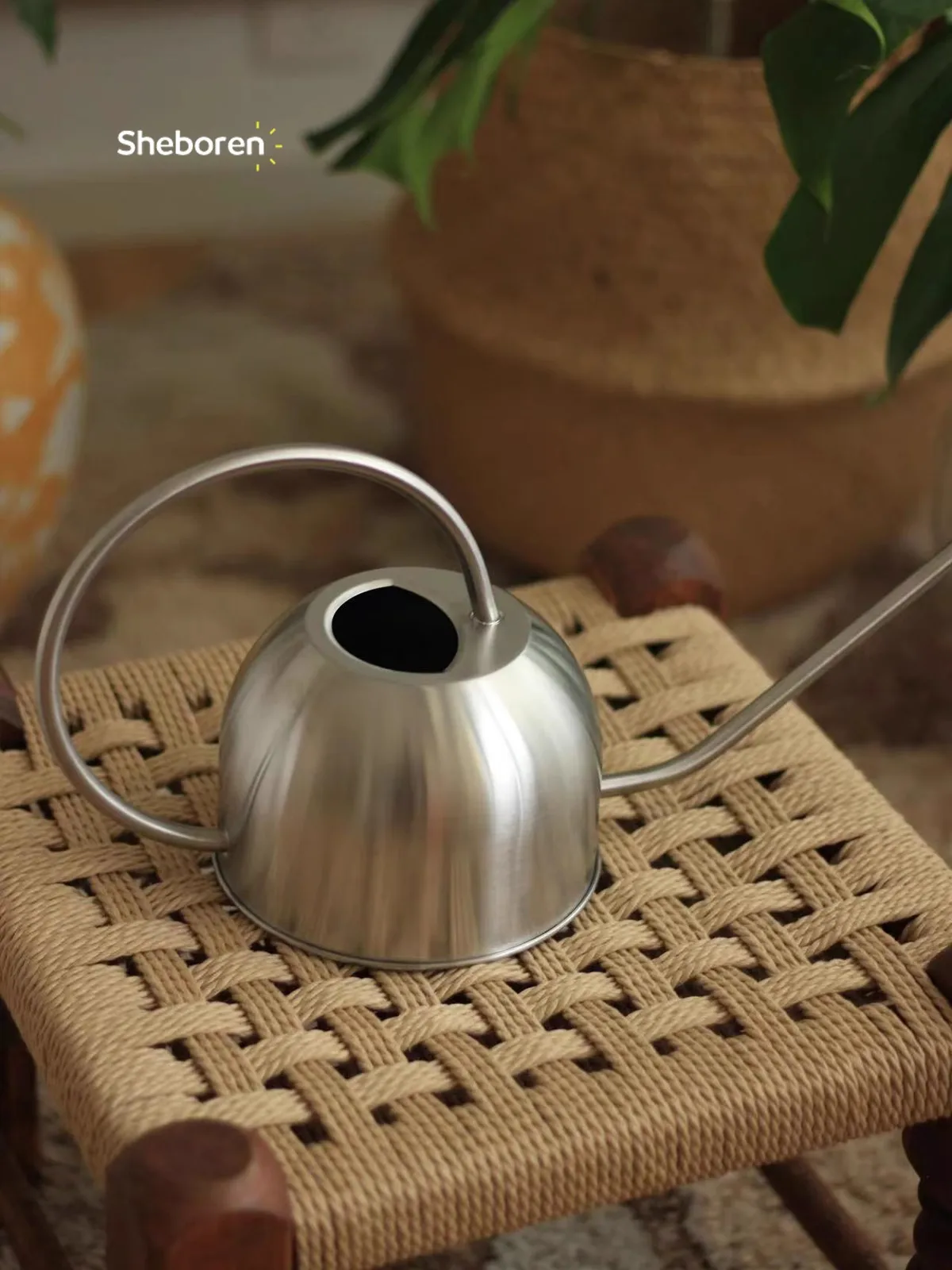 

Horticultural stainless steel antique style, quiet wind watering kettle, long mouthed household indoor watering and sprinkling