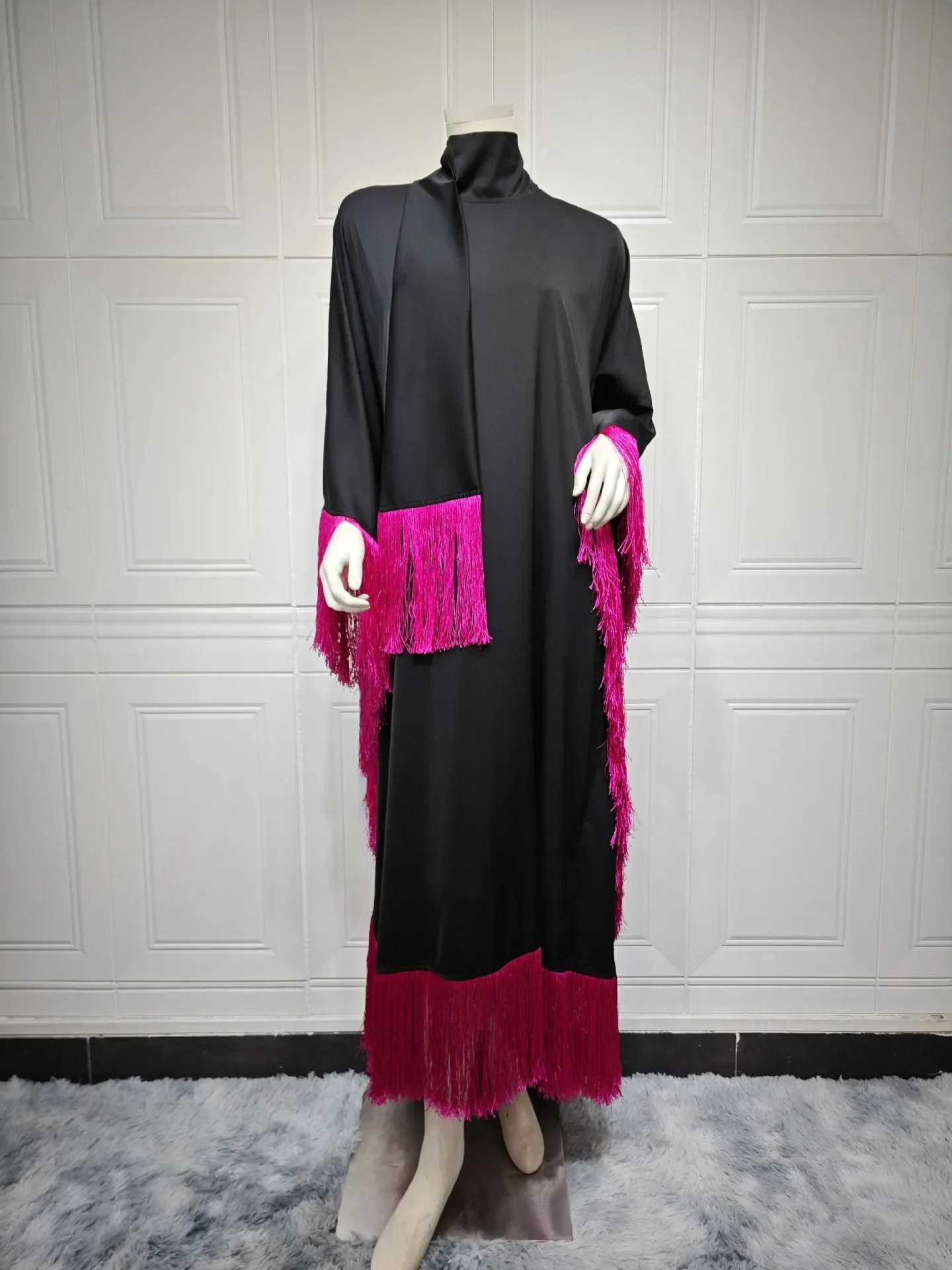

Modest Muslim Tassel Abaya for Women Fashion Loose Batwing Sleeve Party Evening Dresses Moroccan Dubai Kaftan Eid Djellaba Robe
