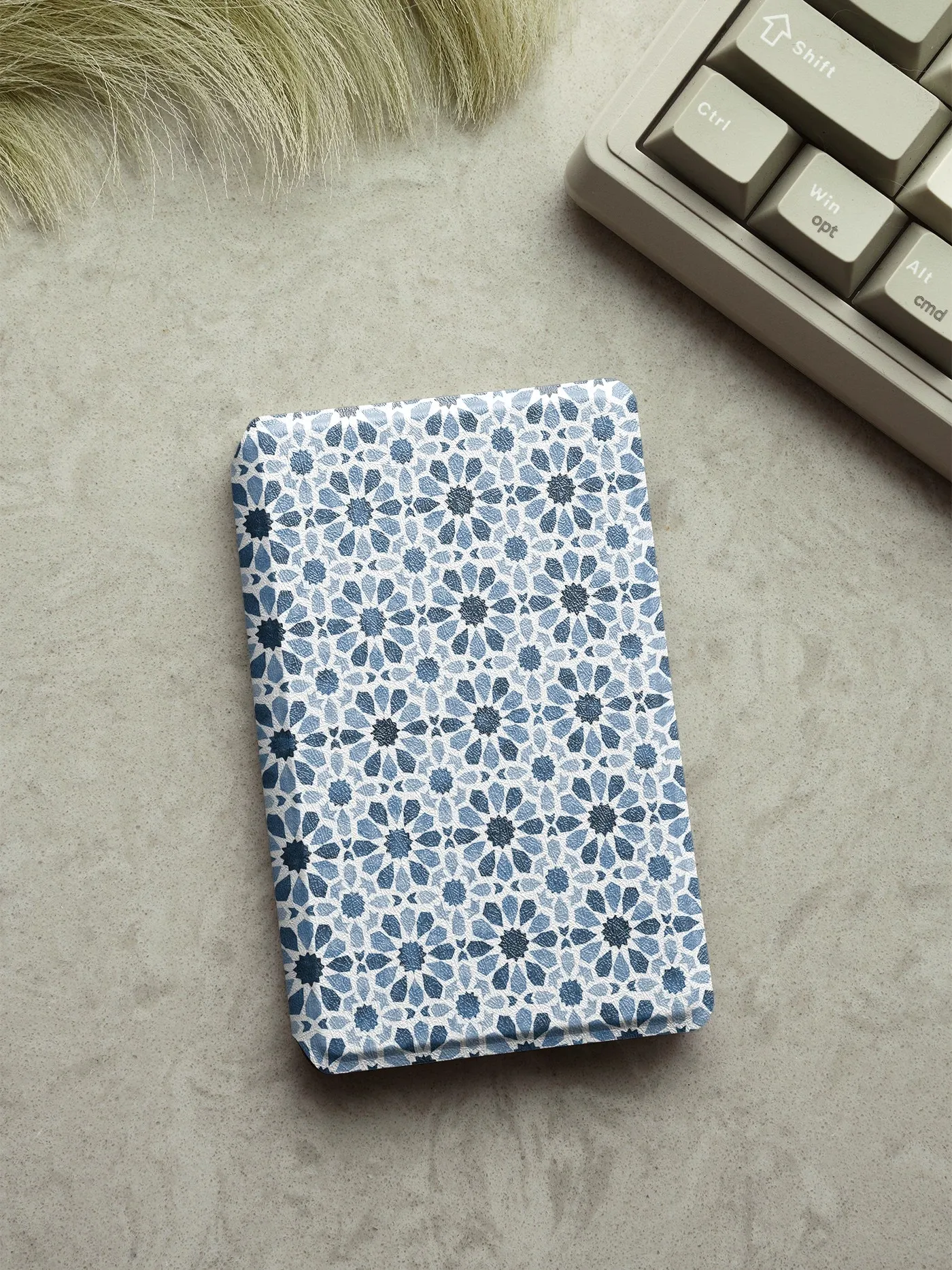 For XTEINK X3 X4 E-Ink Ebook Reader Magnetic Protective Folio Case Clear TPU Full‑Coverage Protective Cover Traditional Striped