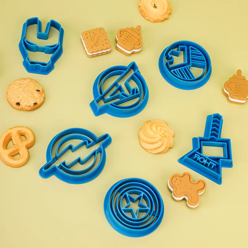 6 pz/set Marvel Avengers Biscotti Stampo Figura Iron Man Capitan America Fai Da Te Frese Stampo Da Cucina FAI DA TE Cosplay Stampa Forniture Giocattolo