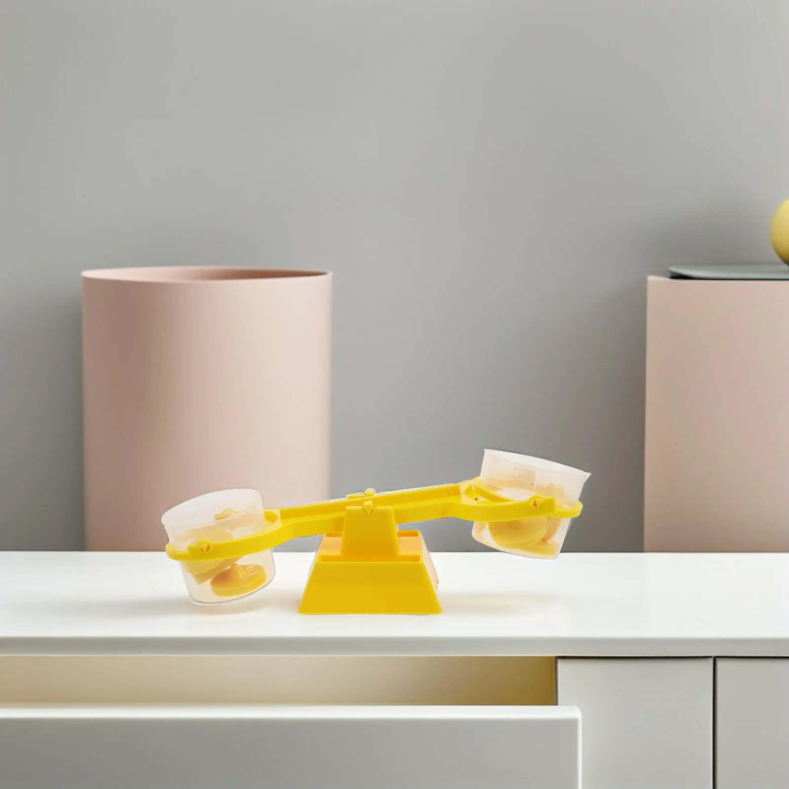 1Set Balance Scale Educational Double Pan Clear Weight Scale for Classroom Preschool Science Experiments Space Saving Nestable