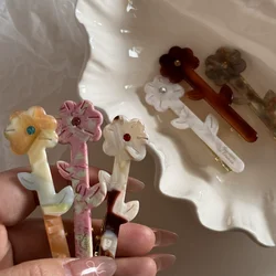 Ins Hot Sale 6.8cm Vintage A Floral Acetate Rhinestones Textured Hair Clip Bangs A Line Clip Duck Beak Clip Hair Accessory