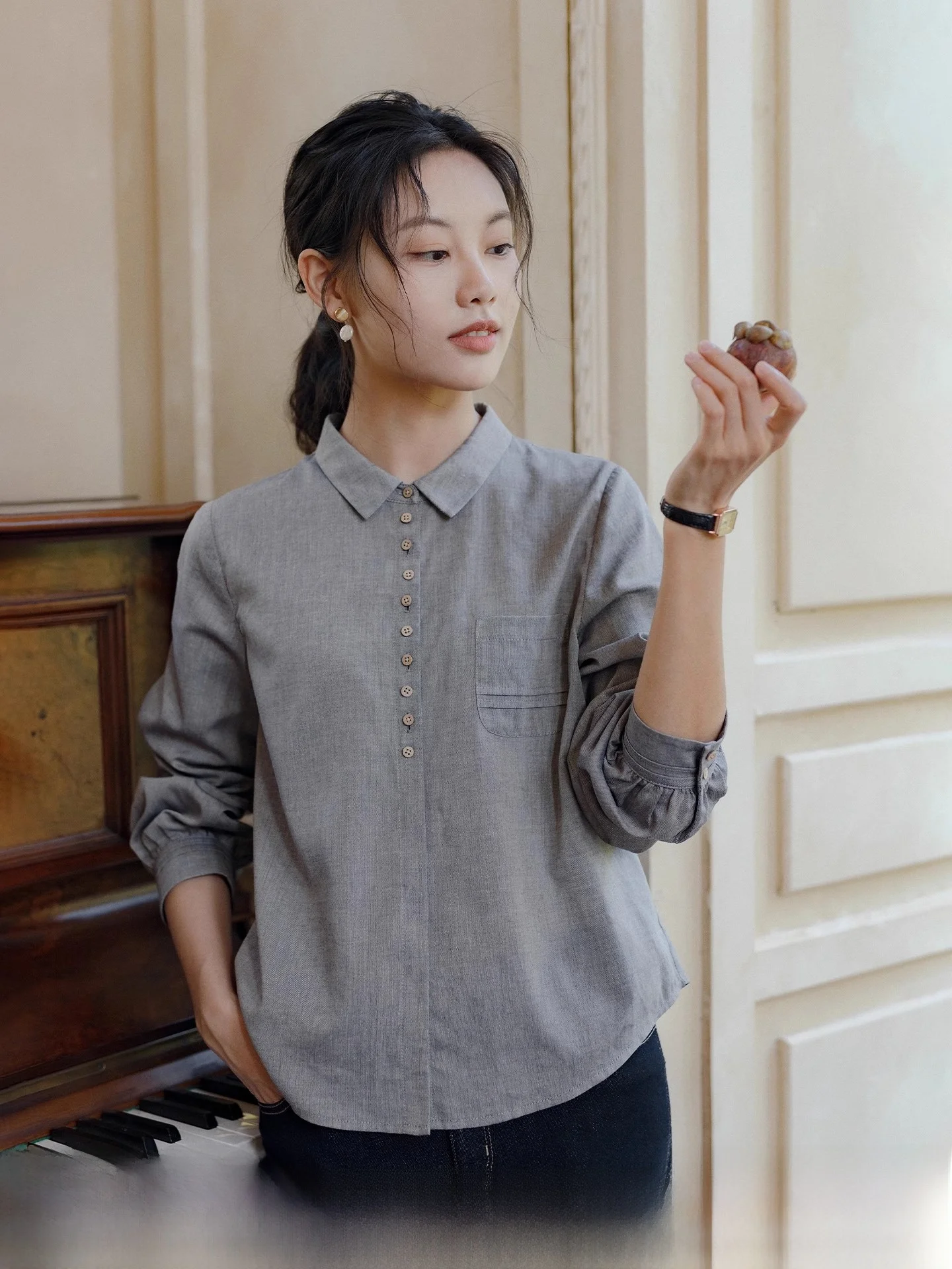 

Женская свободная повседневная рубашка из хлопка и льна с длинным рукавом, весна 2026, новая коллекция, художественный свободный крой, на пуговицах