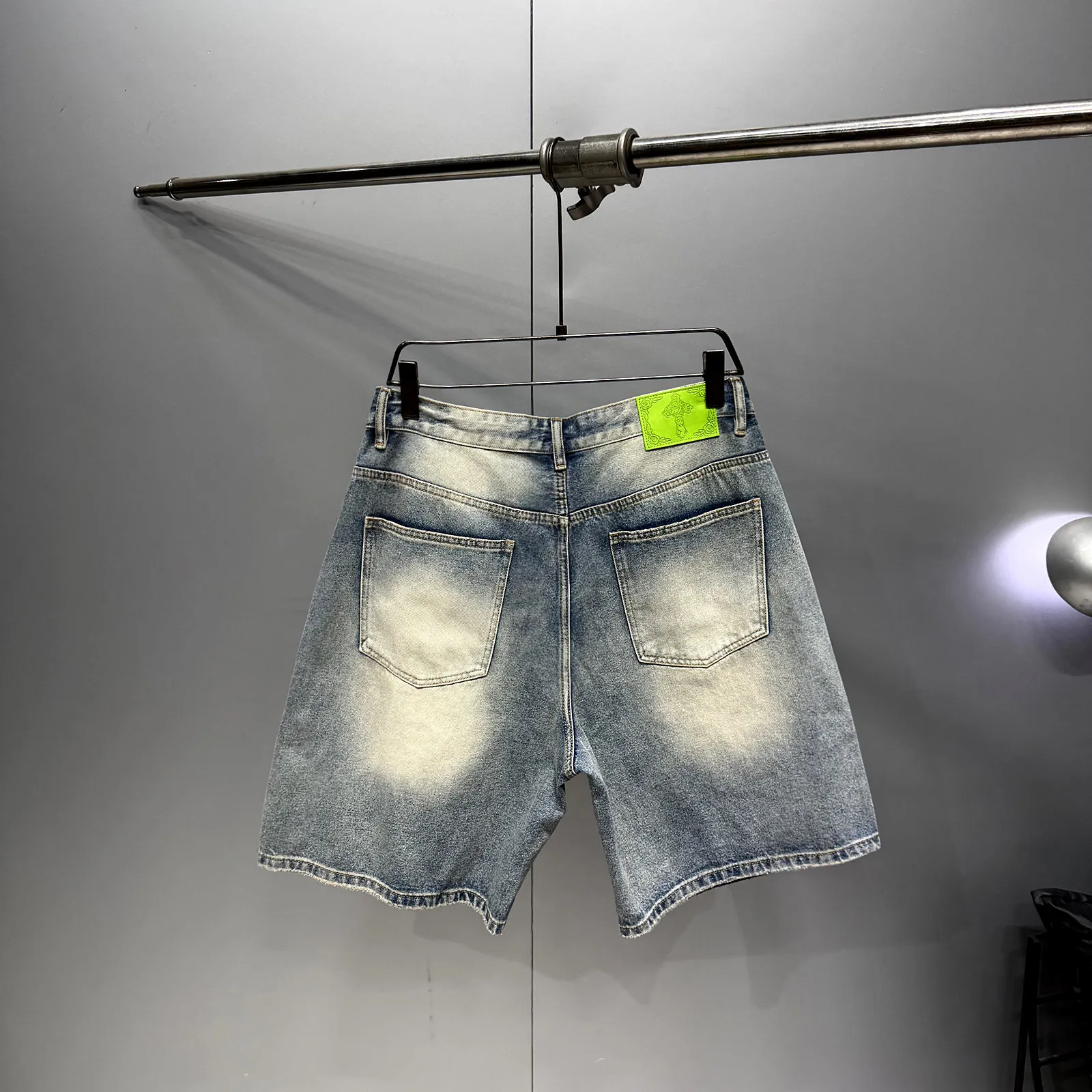 Mens Ripped Blue Denim Shorts American Trendy Rhinestone Bling Summer Loose Oversized Straight Bermuda Streetwear Hip Hop Jeans