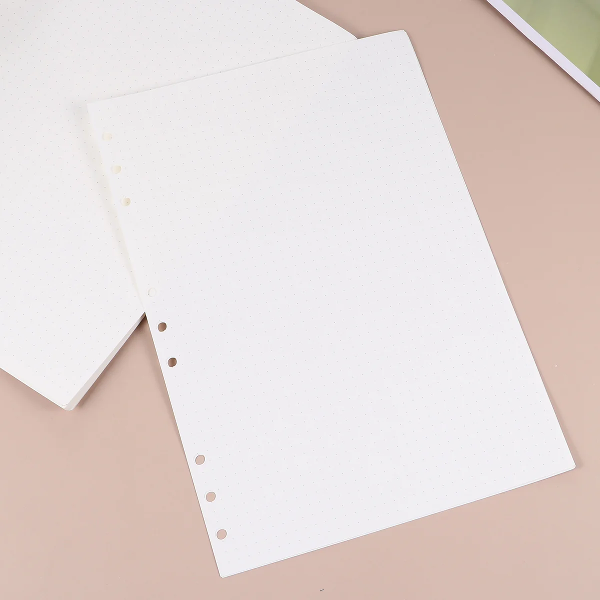 B5 Dotted Loose Leaf Refill Paper 90 Sheets No Bleed Through Smooth Writing Surface for Notebooks Journals School Home
