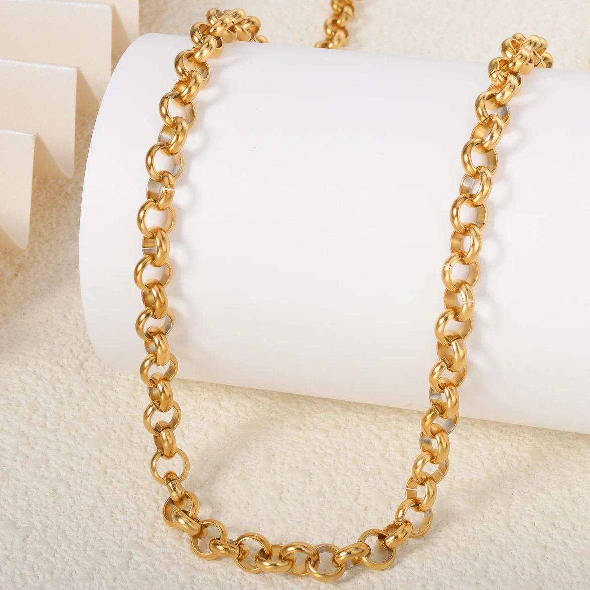 

Dubai Stainless Steel Long Necklace 18k Gold Plated 60cm/70cm Round Clasp Chain Snake Chain Jewelry Accessories Birthday Gifts