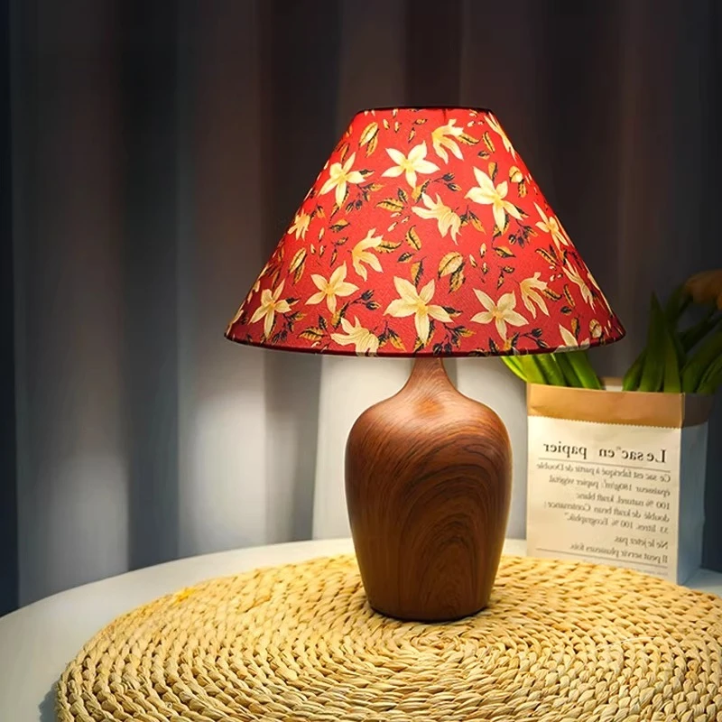 

Настольная лампа Iron Tricolor в ретро-стиле, роскошная, для кабинета, спальни, прикроватная, с кнопочным выключателем, для чтения в помещении