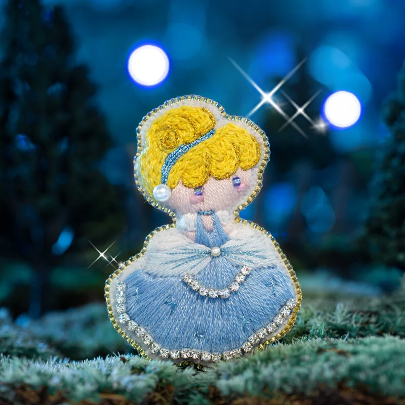 

Handmade DIY Embroidery Brooch Female French Embroidery Material Bag Self-embroidery Cute Accessories Girl