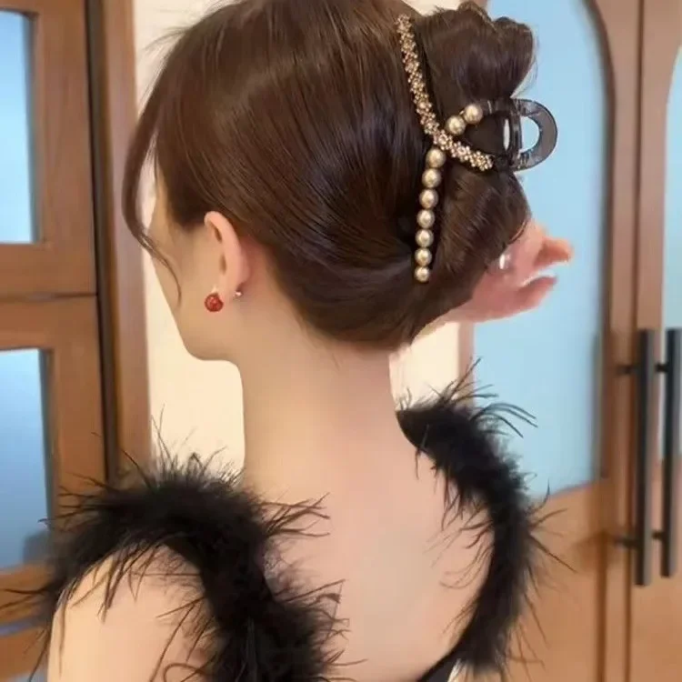 

Korean Style Pearl Hair Clip Luxury Rhinestone Shark Clip Hair Accessories for Women