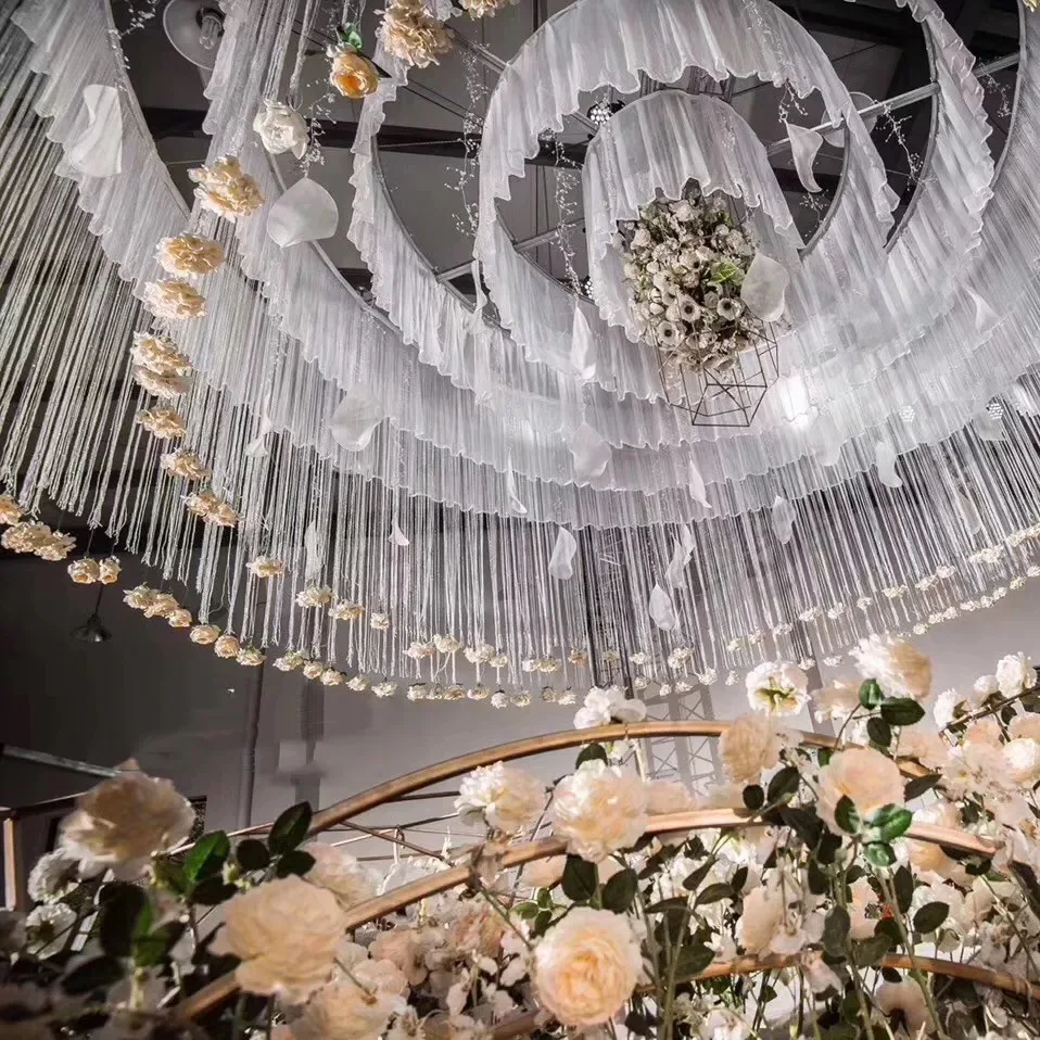 

Wedding Hall Hotel Event Celebration Ceiling Decor S-Shaped Swiss Cloud Floating Gauze Drapery Props for Banquets Festivals